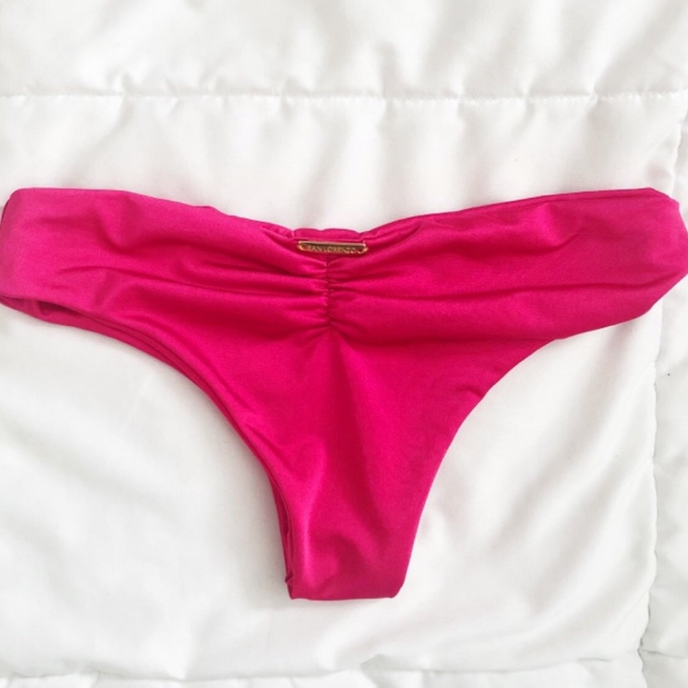 San Lorenzo size small pink bottoms